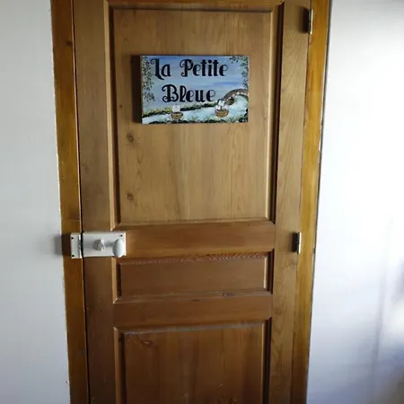 Un Grand *** A Dom wakacyjny *