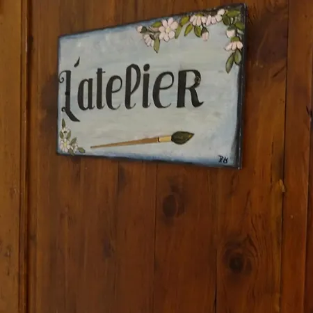 Dom wakacyjny Un Grand *** A Lavoûte-Chilhac